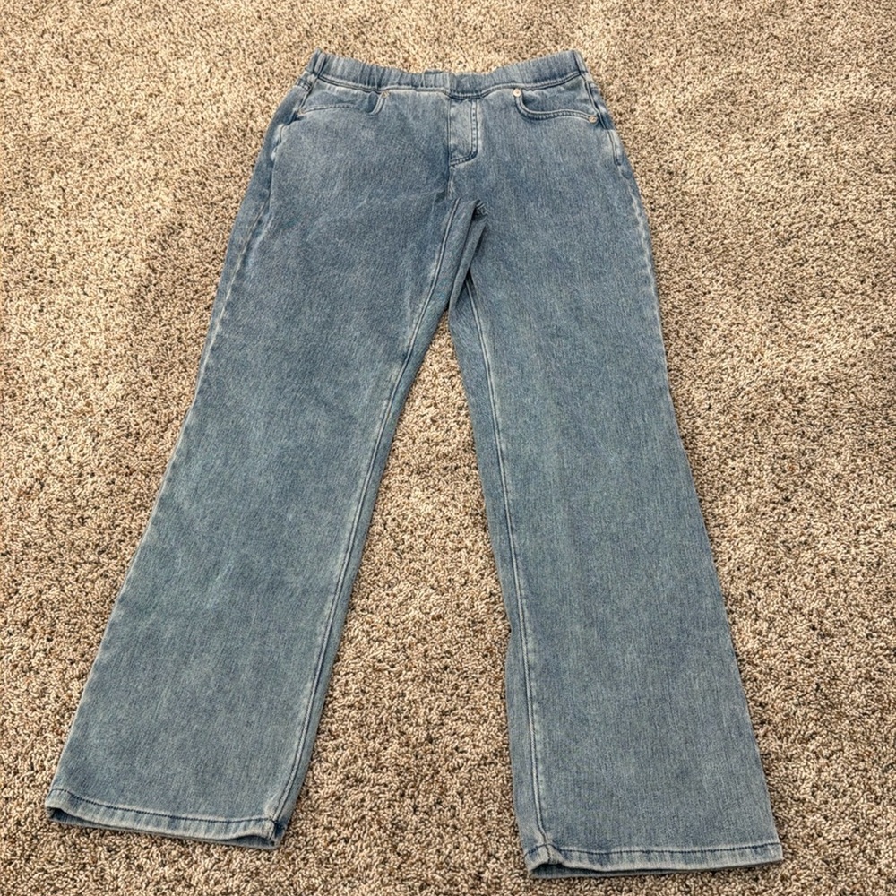 Women’s jeans